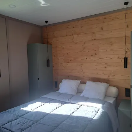 Le Pas De L'ours 3* アストン