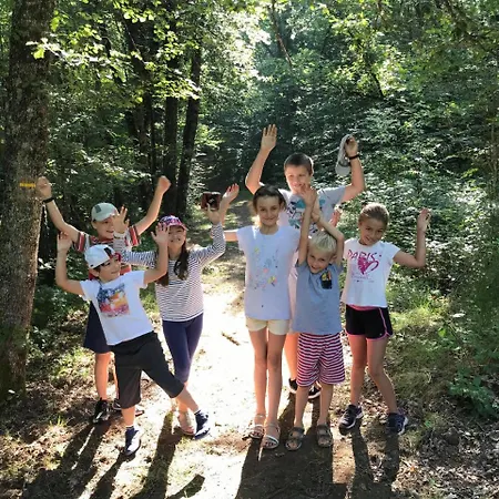 Le Pas De L'ours Vakantiepark Aston